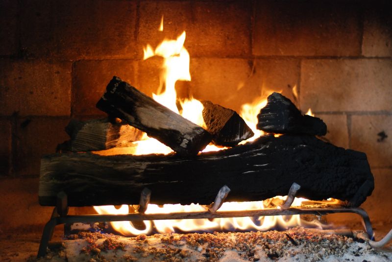 Extends fireplaceu2019s lifespan longer